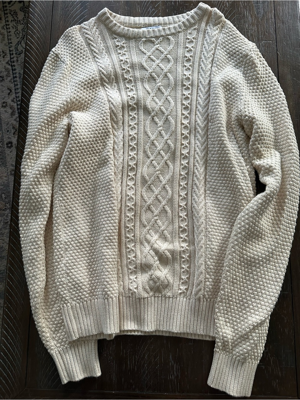 Old Navy Men’s Cream Cable Knit Sweater - Size Large